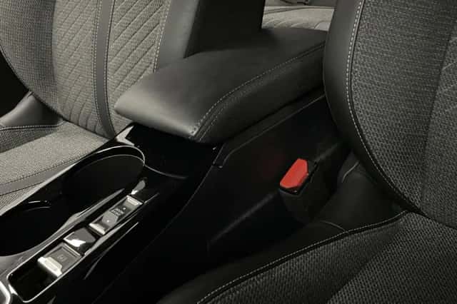 Peugeot 208 (2024) thumbnail 26