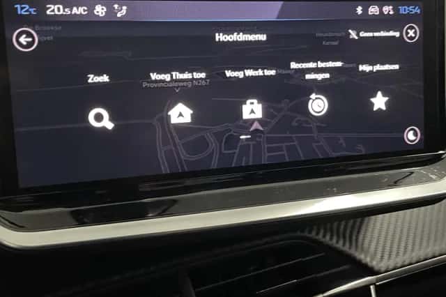 Peugeot 208 (2024) thumbnail 39