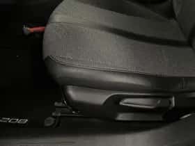 Peugeot 208 (2024) thumbnail 97