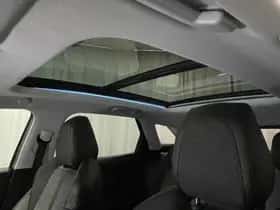 Peugeot 3008 (2018) thumbnail 33