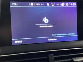 Peugeot 3008 (2018) thumbnail 46