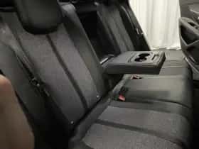 Peugeot 3008 (2018) thumbnail 98