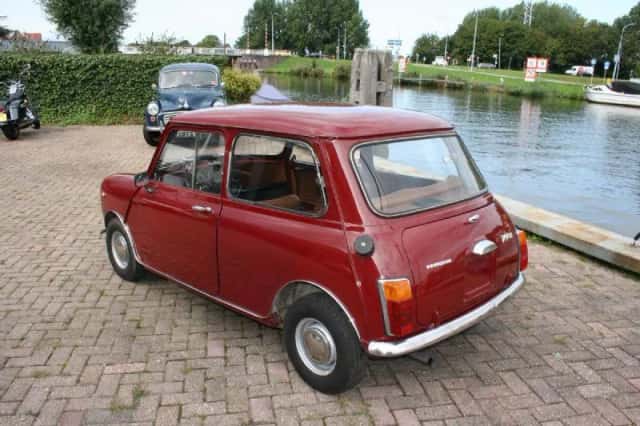 MINI Inocenti Mini Minor MKII (2000) thumbnail 2