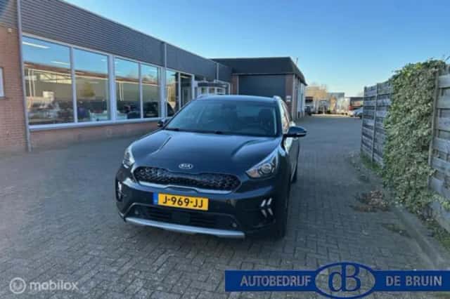 Kia Niro (2020) thumbnail 2