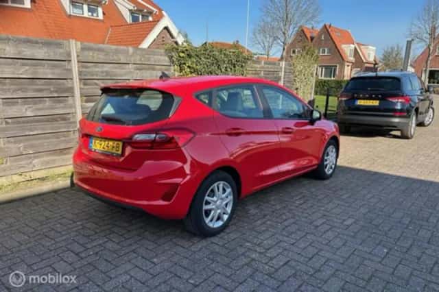 Ford Fiesta (2020) thumbnail 4
