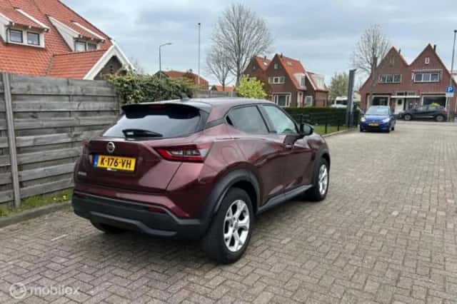 Nissan Juke (2021) thumbnail 4
