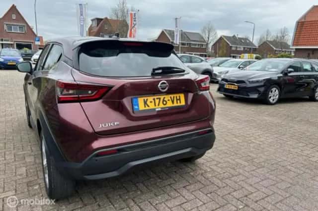 Nissan Juke (2021) thumbnail 5