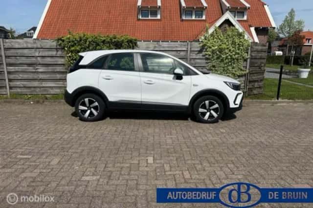 Opel Crossland (2021) thumbnail 3