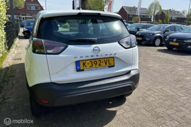 Opel Crossland (2021) thumbnail 5