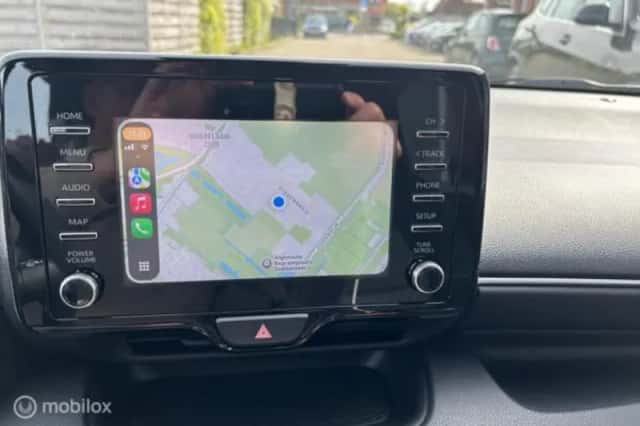 Toyota Yaris (2021) thumbnail 6