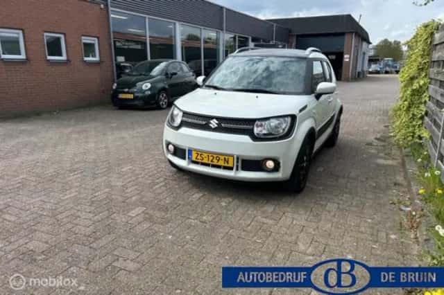 Suzuki Ignis (2019) thumbnail 2