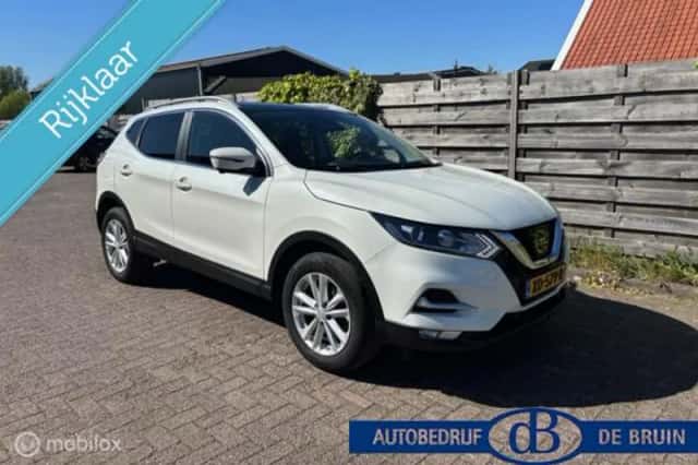 Nissan Qashqai (2018) thumbnail 1