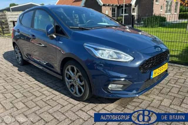 Ford Fiesta (2020) thumbnail 2