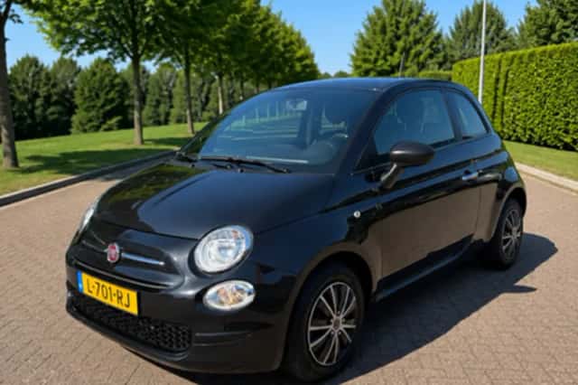 Fiat 500 (2021) thumbnail 2