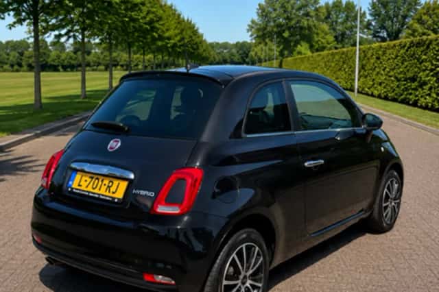 Fiat 500 (2021) thumbnail 4
