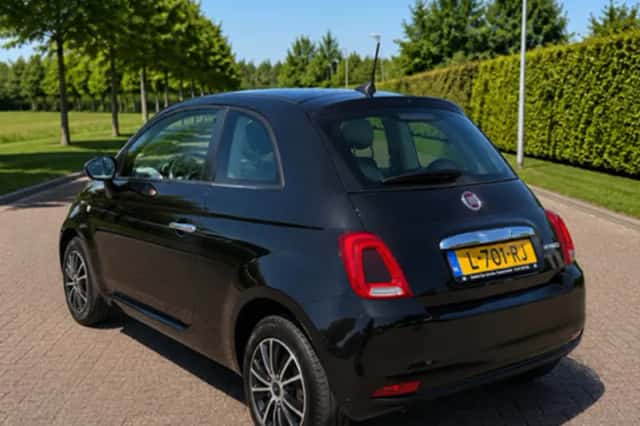 Fiat 500 (2021) thumbnail 5