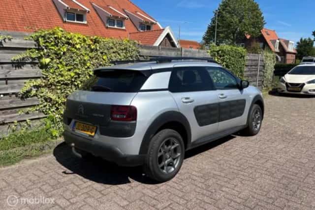 Citroën C4 Cactus (2016) thumbnail 4