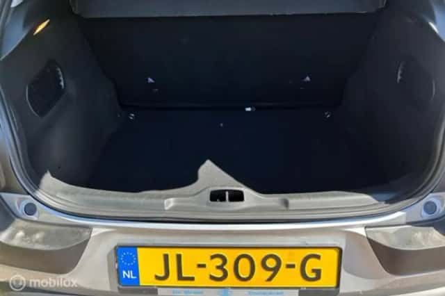 Citroën C4 Cactus (2016) thumbnail 6