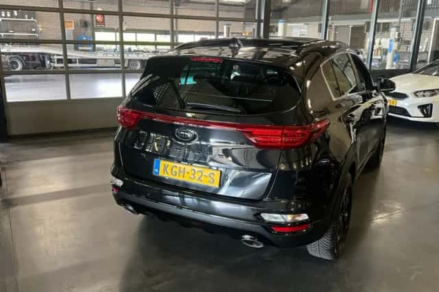 Kia Sportage (2021) thumbnail 4