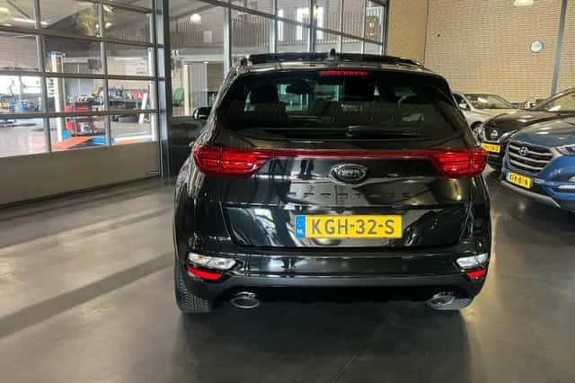 Kia Sportage (2021) thumbnail 5