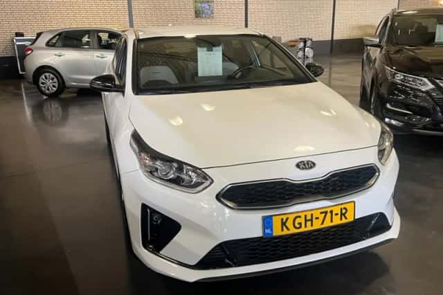 Kia PRO CEED (2020) thumbnail 3