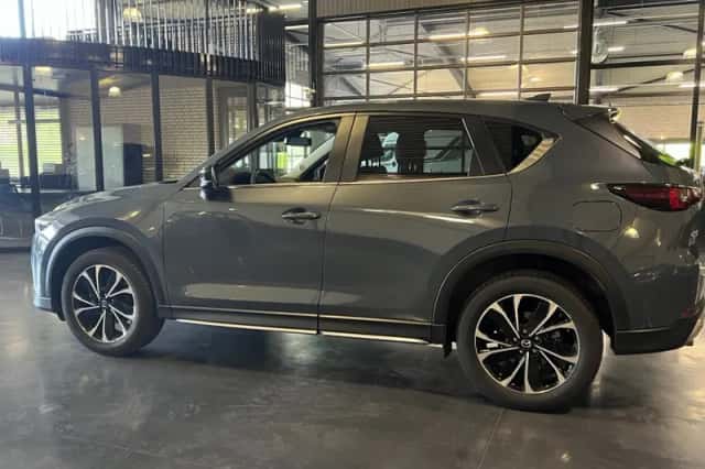 Mazda CX-5 (2024) thumbnail 5