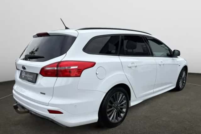 Ford Focus (2017) thumbnail 5