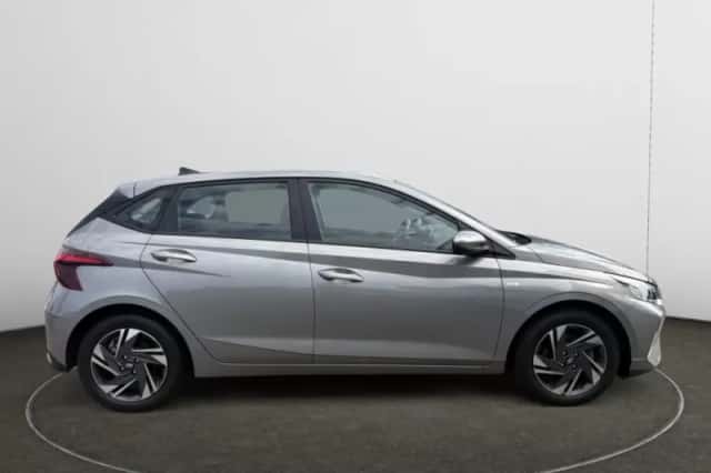 Hyundai i20 (2022) thumbnail 6