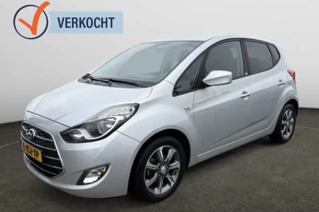 Hyundai ix20 (2016) thumbnail 1