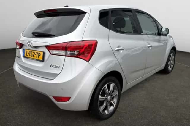 Hyundai ix20 (2016) thumbnail 5