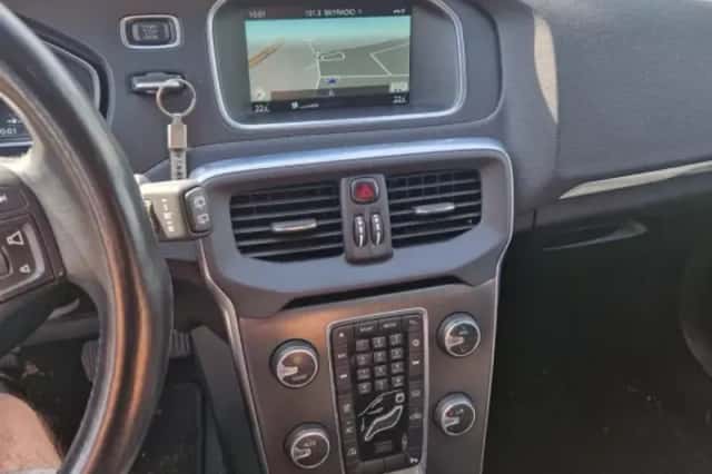 Volvo V40 (2014) thumbnail 6