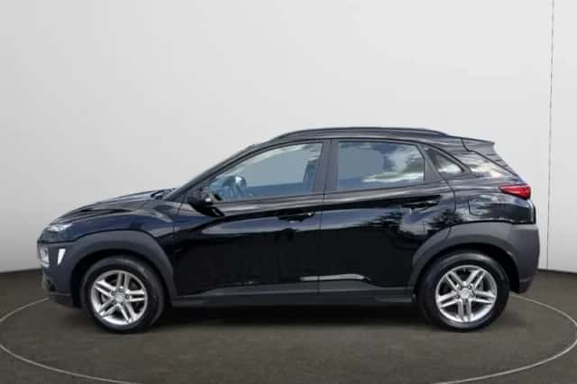 Hyundai Kona (2019) thumbnail 2