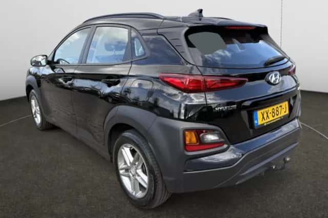 Hyundai Kona (2019) thumbnail 3