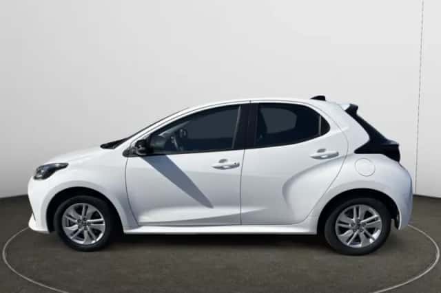 Mazda 2 (2025) thumbnail 2