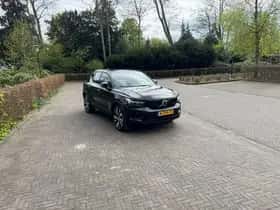 Volvo XC40 (2021) thumbnail 24