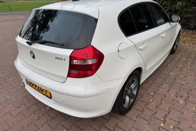 BMW 1-Serie (2011) thumbnail 21