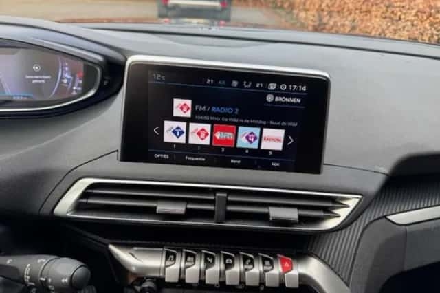 Peugeot 5008 (2019) thumbnail 13