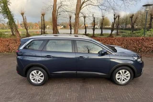 Peugeot 5008 (2019) thumbnail 25