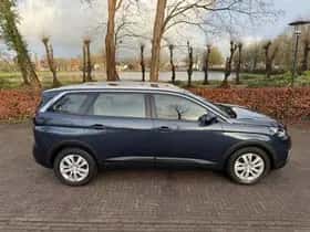 Peugeot 5008 (2019) thumbnail 25