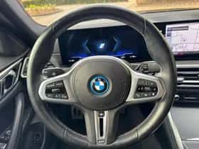 BMW i4 thumbnail 12