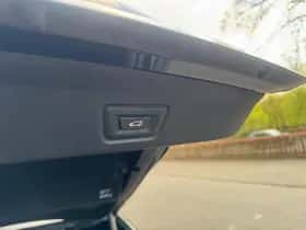 BMW i4 thumbnail 26