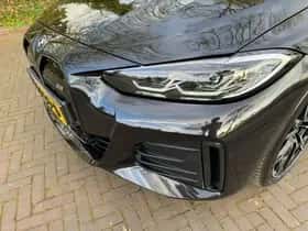 BMW i4 thumbnail 30