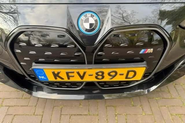 BMW i4 (2022) thumbnail 32