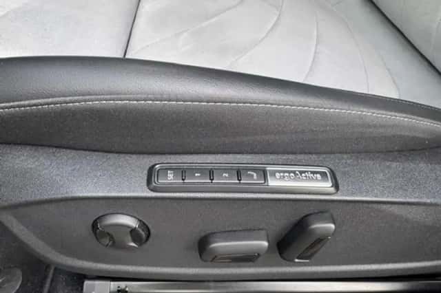 Volkswagen ID.3 (2024) thumbnail 7