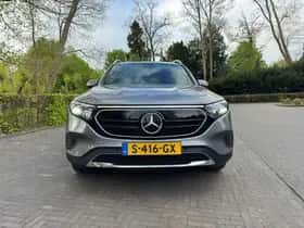 Mercedes-Benz EQB (2023) thumbnail 2