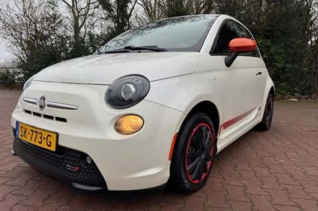 Fiat 500e (2014) thumbnail 1