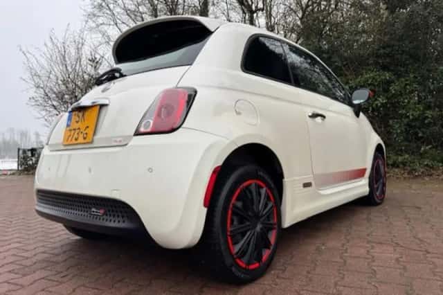 Fiat 500e (2014) thumbnail 21
