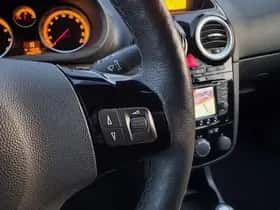 Opel Corsa (2014) thumbnail 11