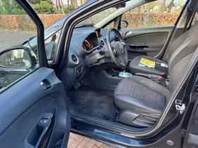 Opel Corsa (2014) thumbnail 5