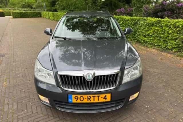 Škoda Octavia (2011) thumbnail 2